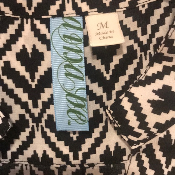 Black and white geometric patterned blouse - Picture 3 of 6